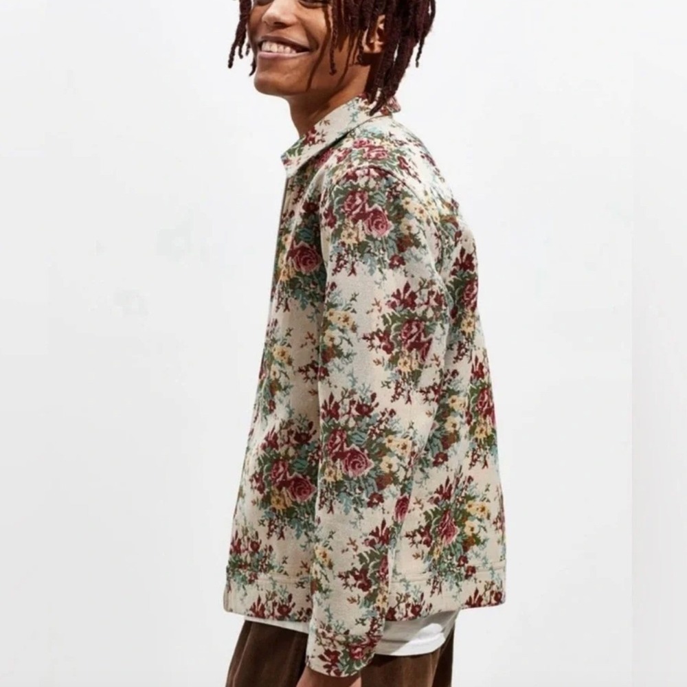 URBAN OUTFITTERS Floral Tapestry Woven Zip Up Jacket - Picture 1 of 10